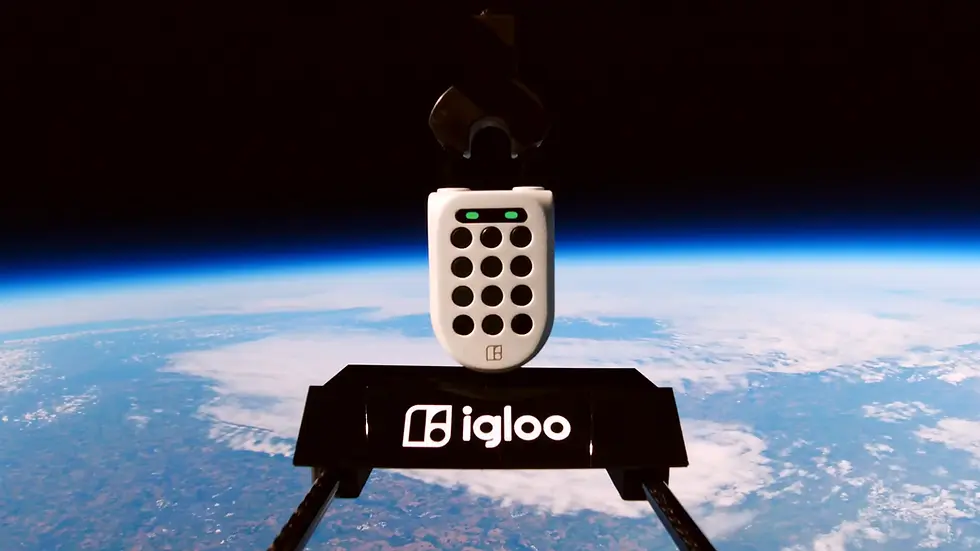 Igloo Smart Padlock 2 in space