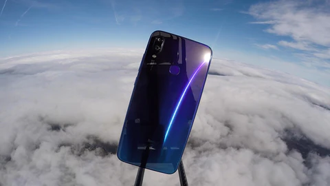 Xiaomi Redmi Note 7 phone on its ascent into space