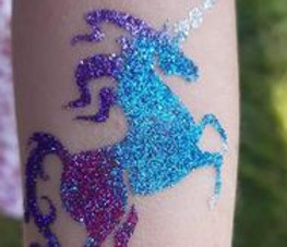 One example of glitter tattoos