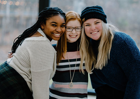 Group photo of Me, Taty, Alli at Dec 2 S