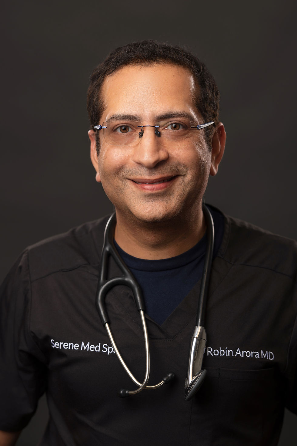 Robin Arora MD Profile Pic 2025.JPG
