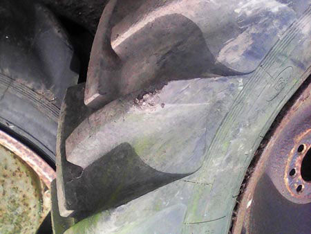 Thumbnail: 28" Wheel and Tyre