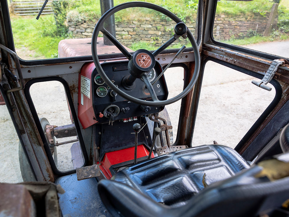 Thumbnail: Massey Ferguson 565