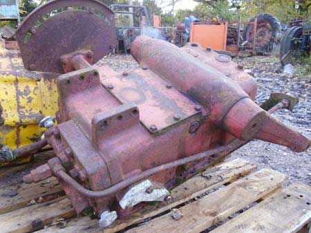International 614/634 Hydraulic Top Cover
