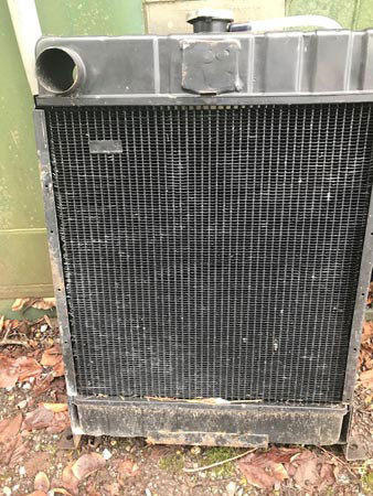 5751 David Brown 990 selectomatic radiator used once | Pocock