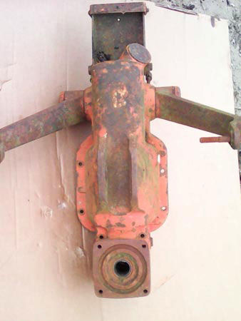 Allis Chalmers ED 40 Hydraulic Housing