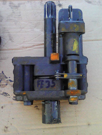 Massey Ferguson FE 35 Hydraulic Pump