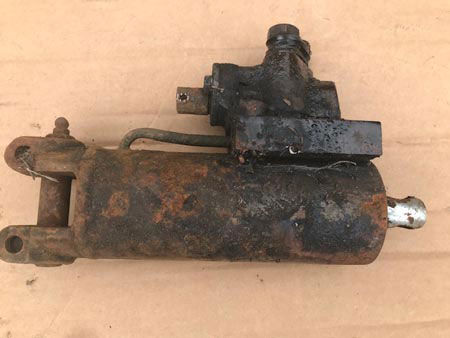 Leyland 384 Power Steering Ram