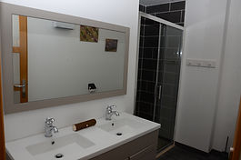 Nostra Demora/ salle de bains: chambre Védrines