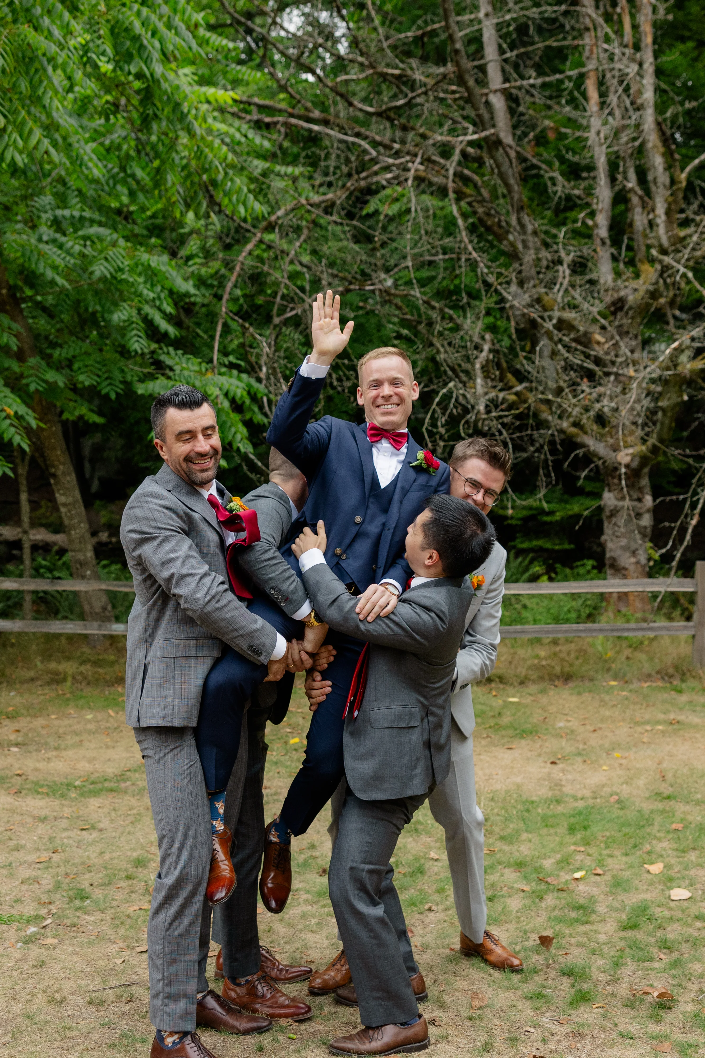 Mismatched bridesmaids’ dresses 