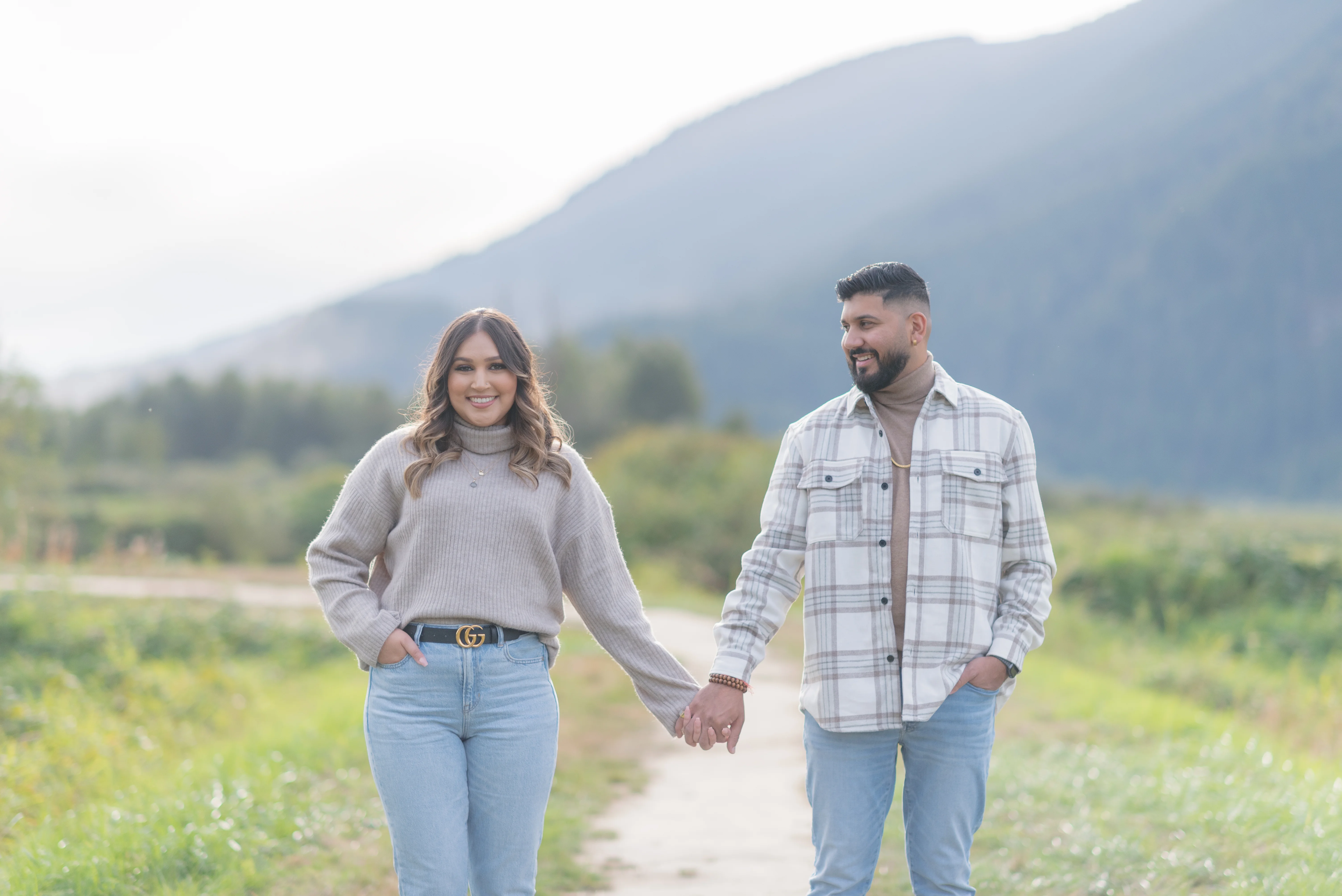 pitt lake pitt meadows fall engagement photoshoot