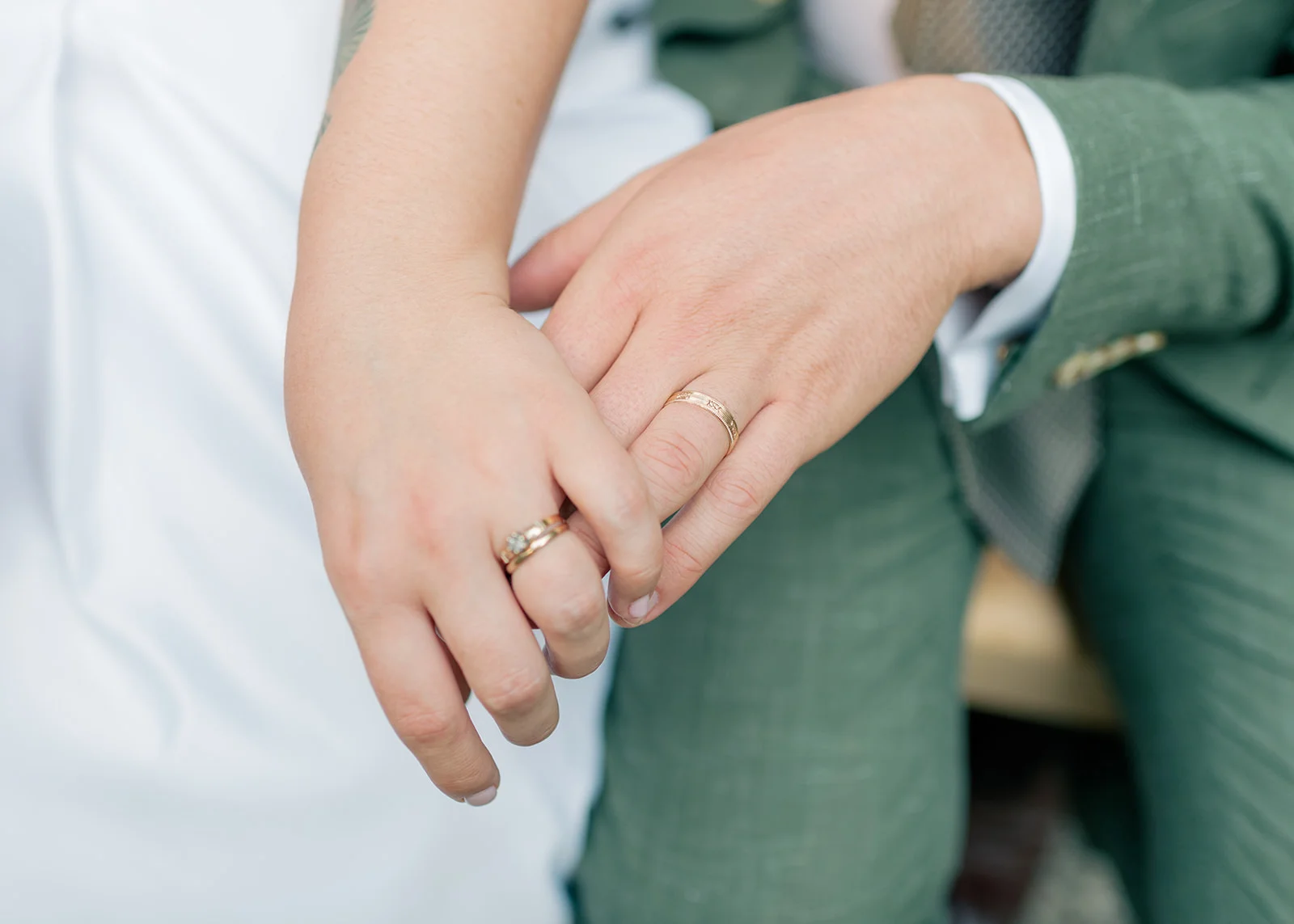 Vancouver small wedding photographer