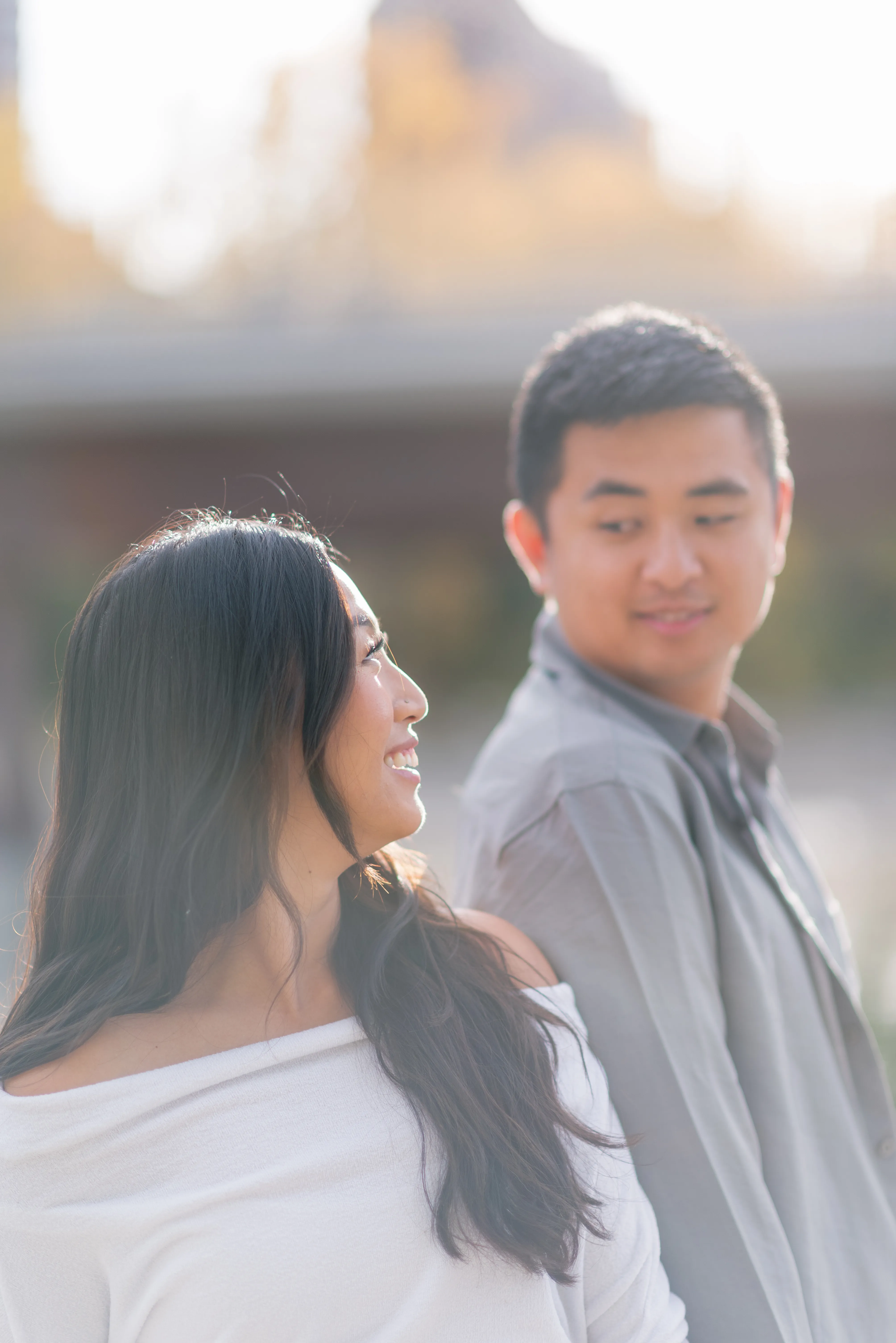 Outdoor couples photoshoot at Prince’s Island Park Calgary