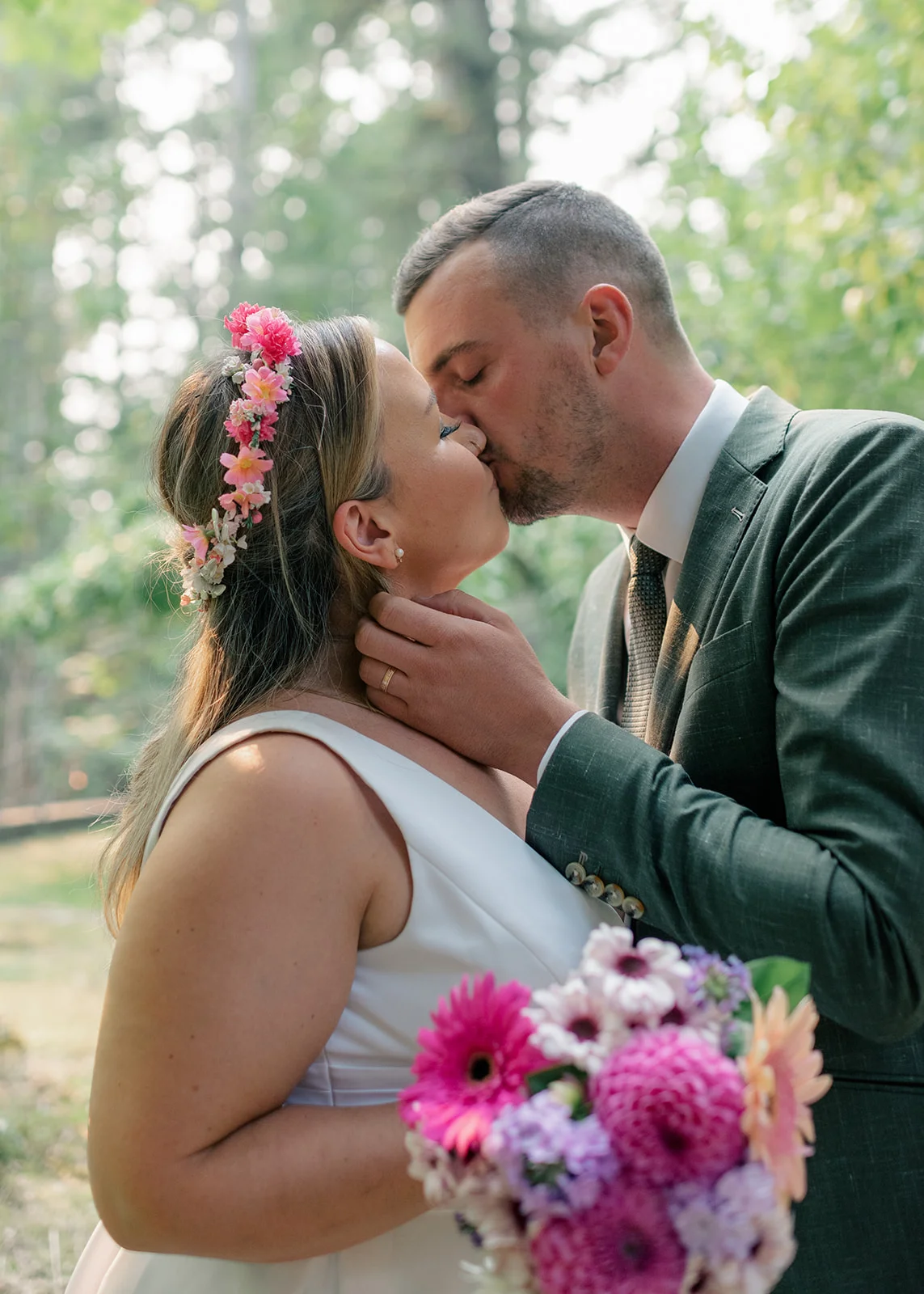 Vancouver small wedding photographer