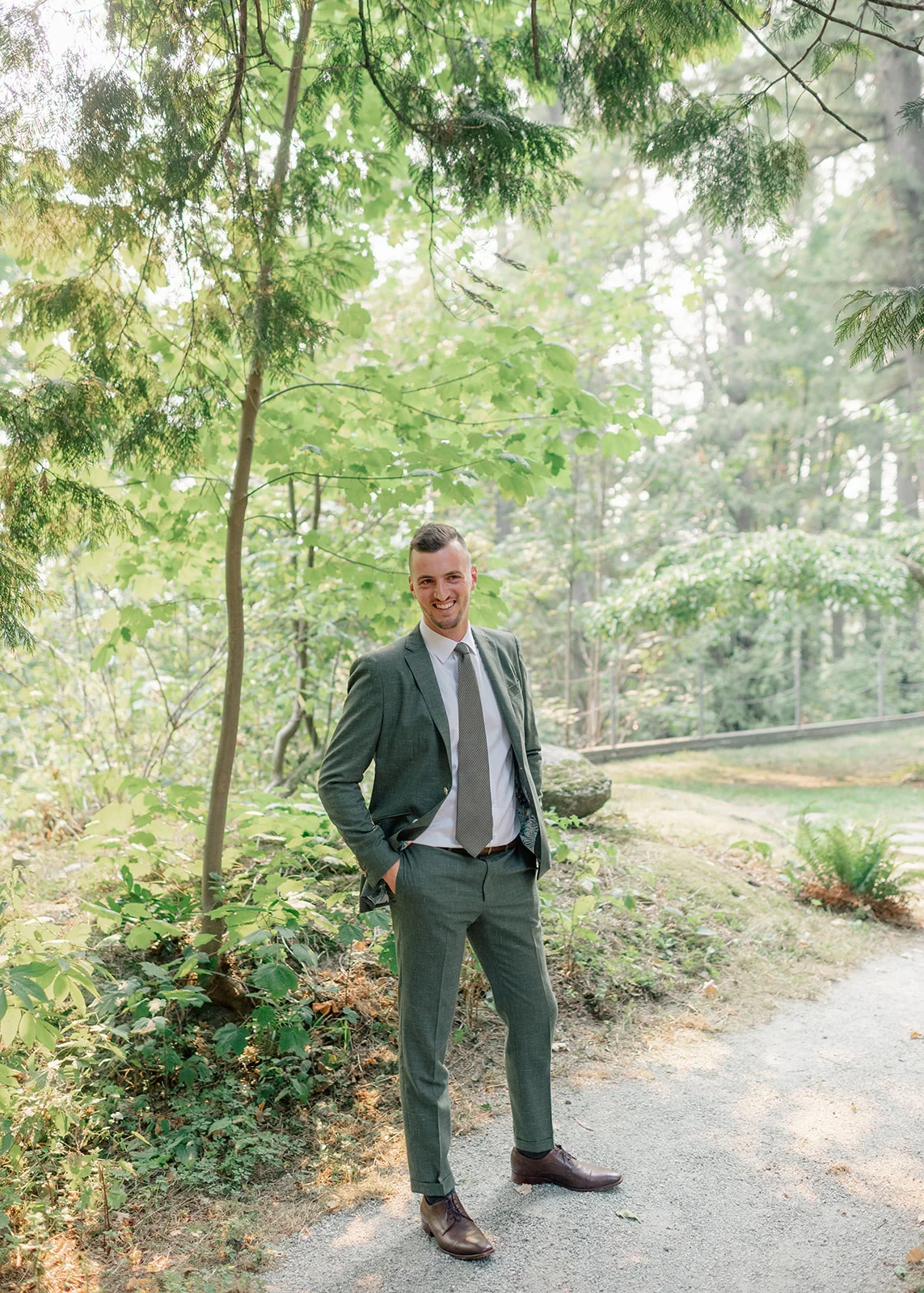 Vancouver small wedding photographer