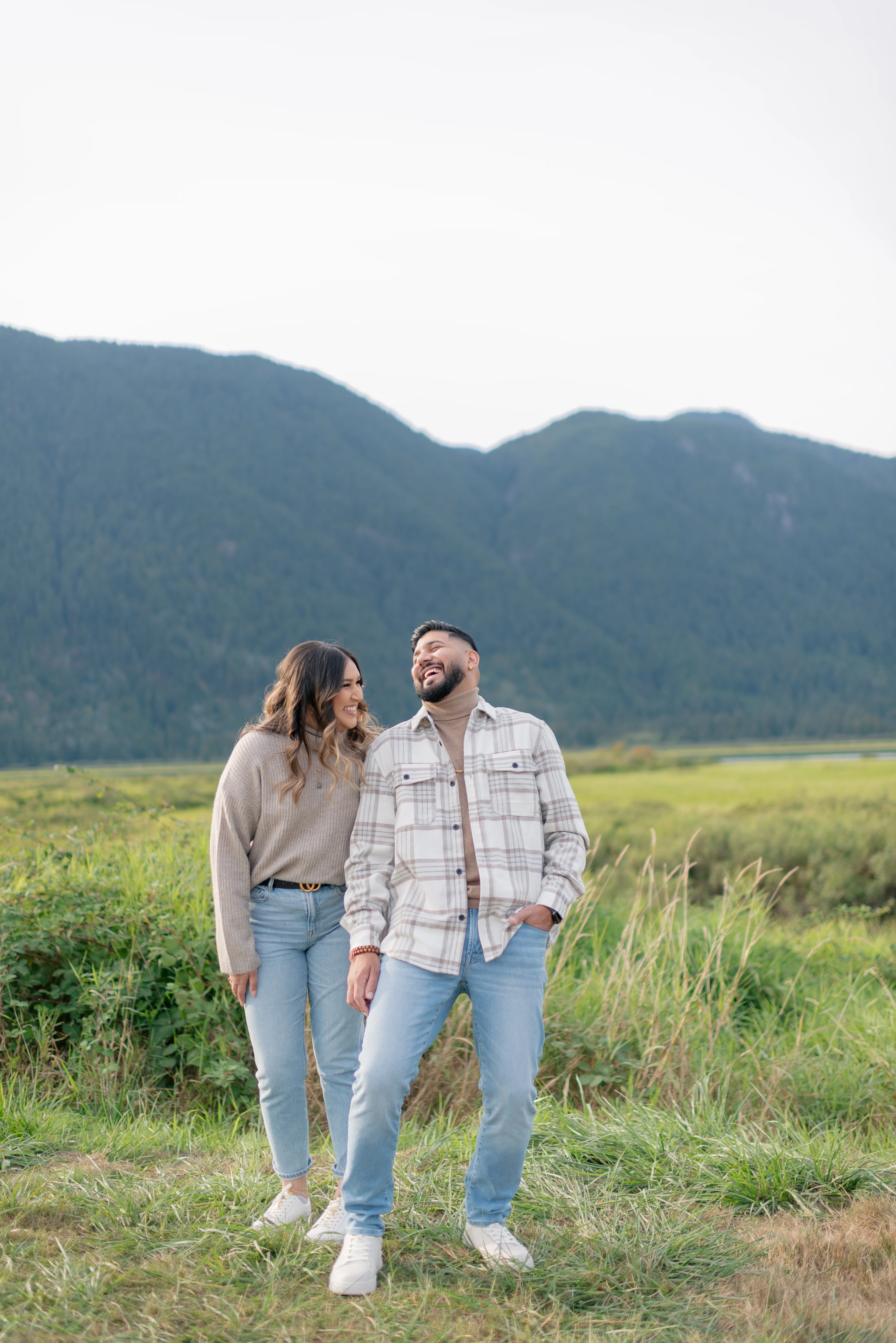 pitt lake pitt meadows fall engagement photoshoot