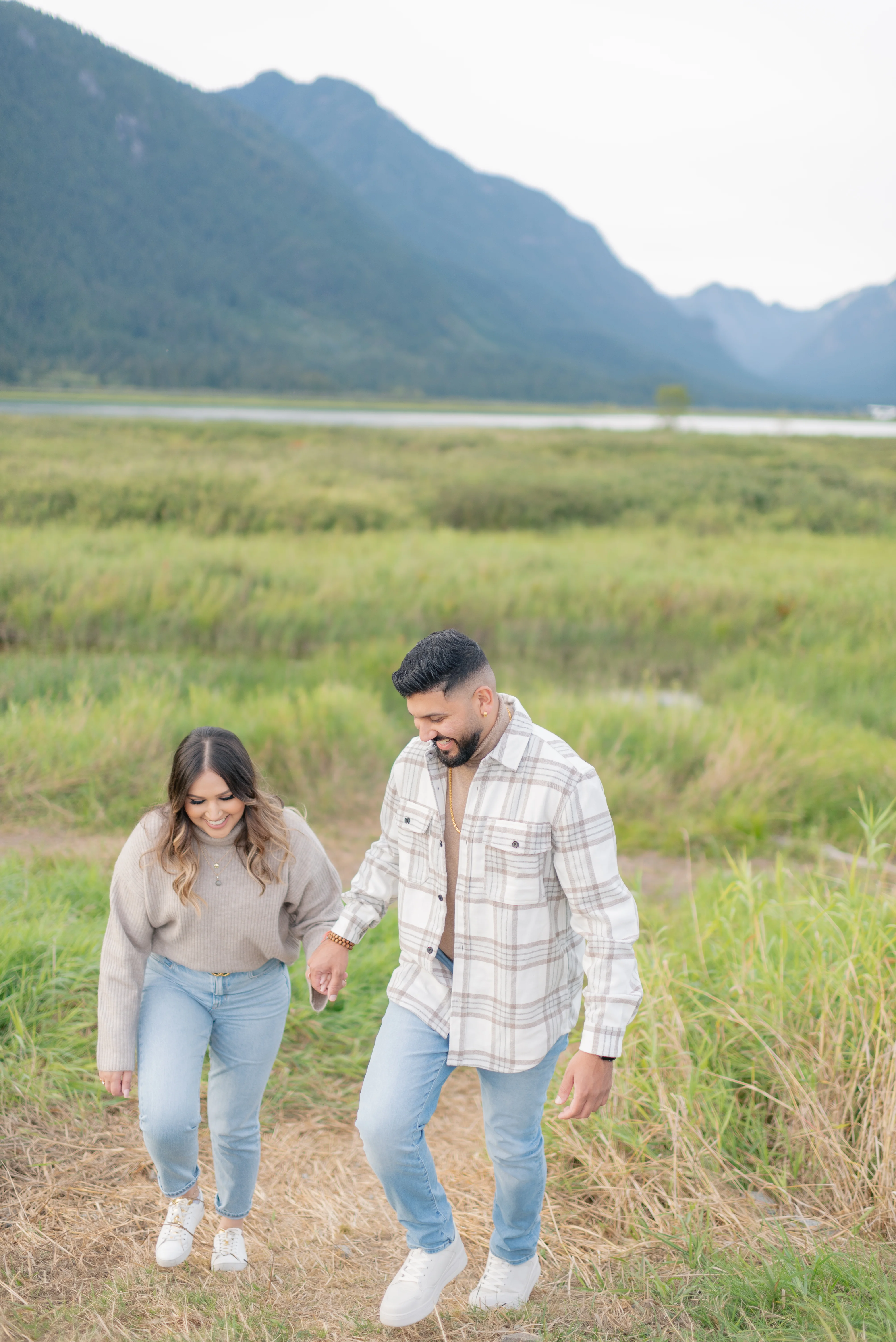 pitt lake pitt meadows fall engagement photoshoot