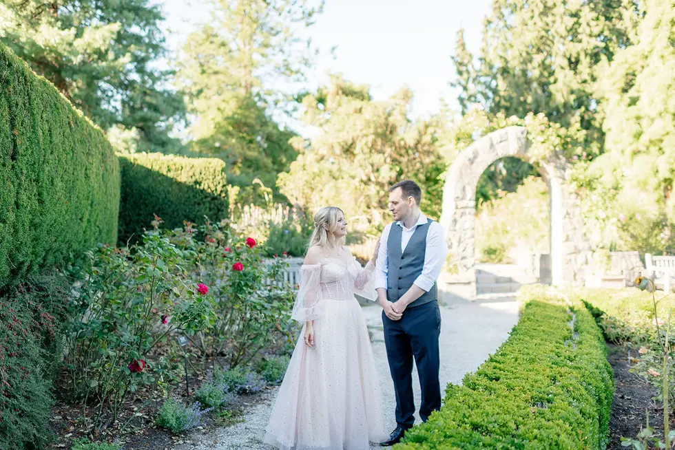 VanDusen Botanical Garden Engagement Photos