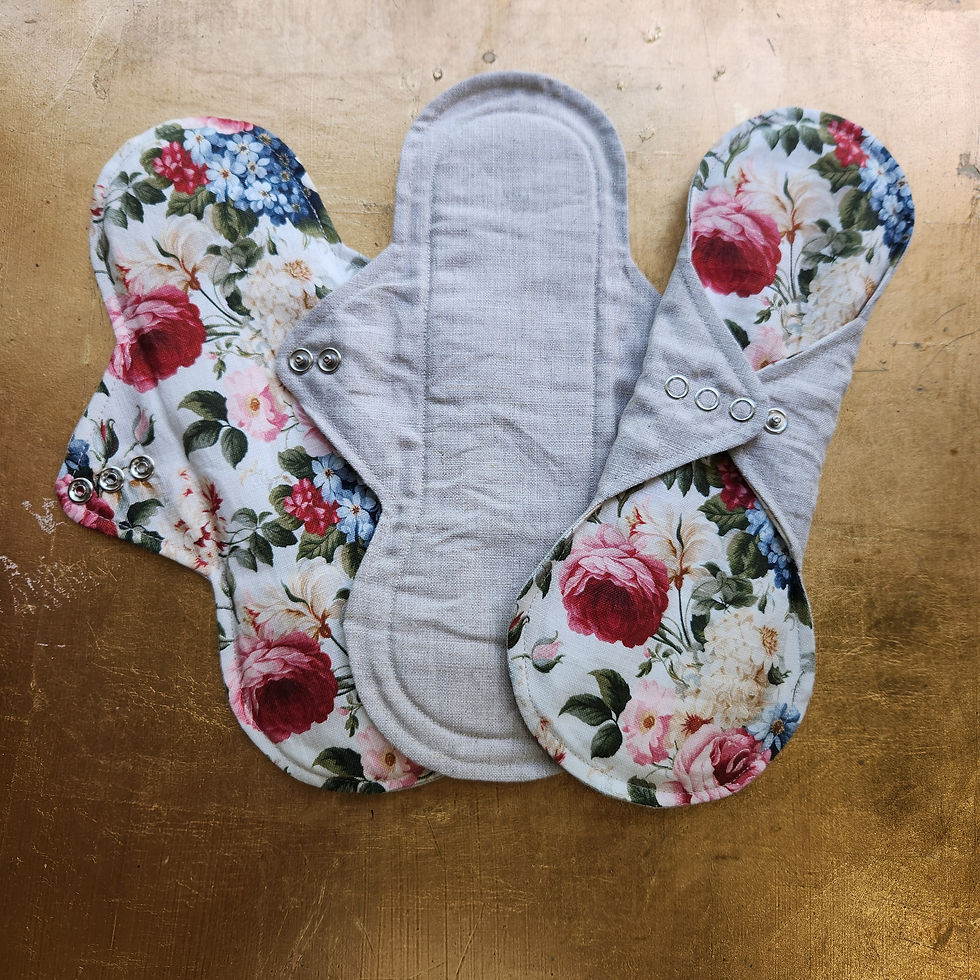 12-inch XL linen cloth pad with undyed linen topper – reusable pad for heavy flow