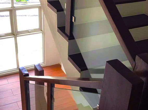 For Sale: Modern Home Near Top Universities in Katipunan.