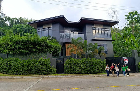 Fully Finished House with Gym Room and Centralized Aircon in Sun Valley Antipolo City for