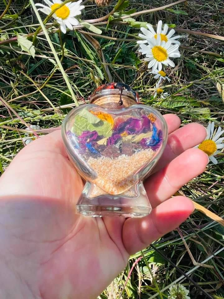 Thumbnail: Love Protection.