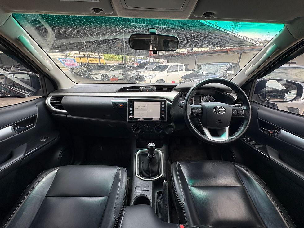Thumbnail: Toyota Hilux Revo 2.4 E CAB4 Preruner / Manual 2023 (A1001)