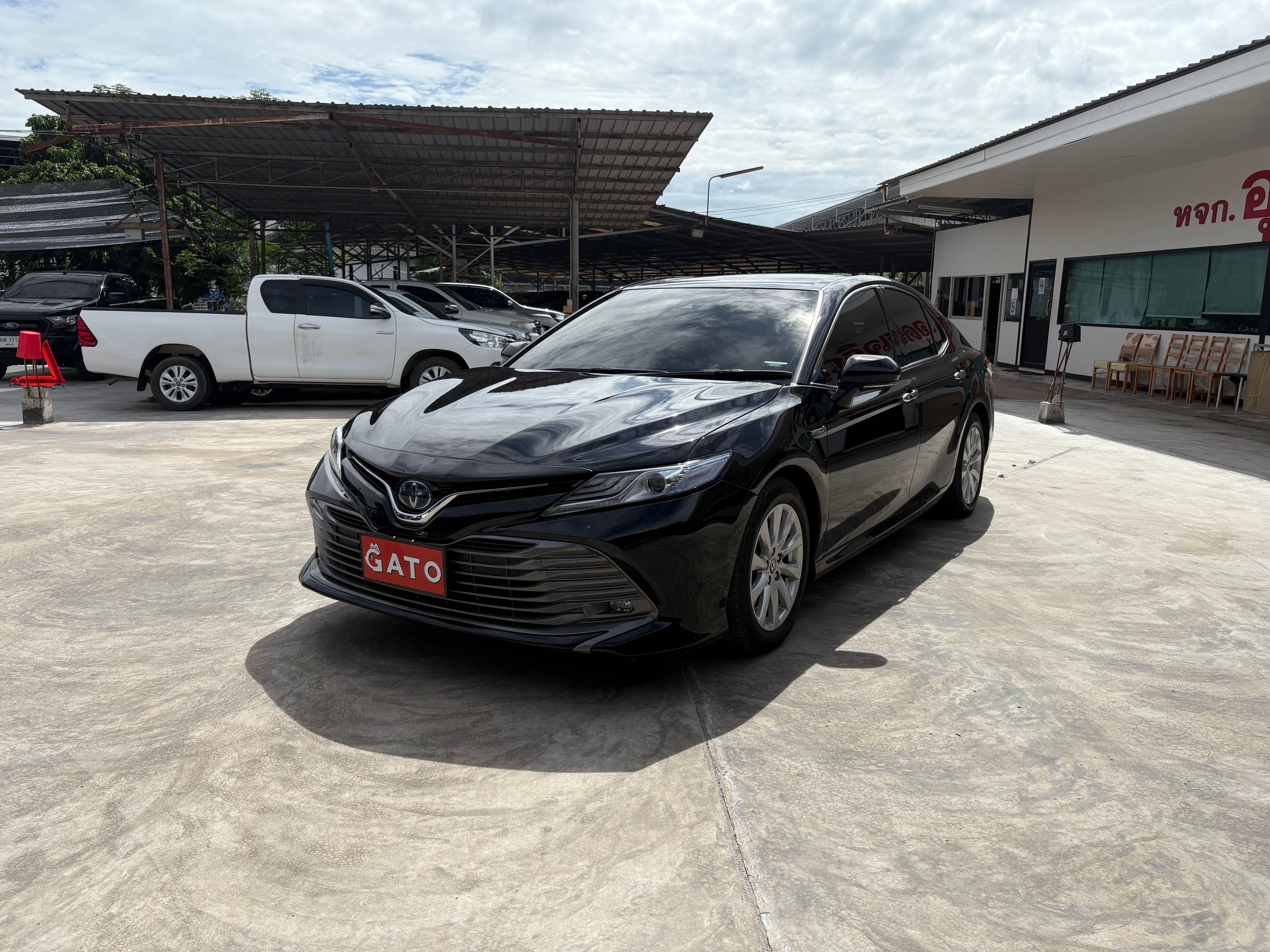 Toyota Camry 2.5 Hybird Premium 2019 (A821)