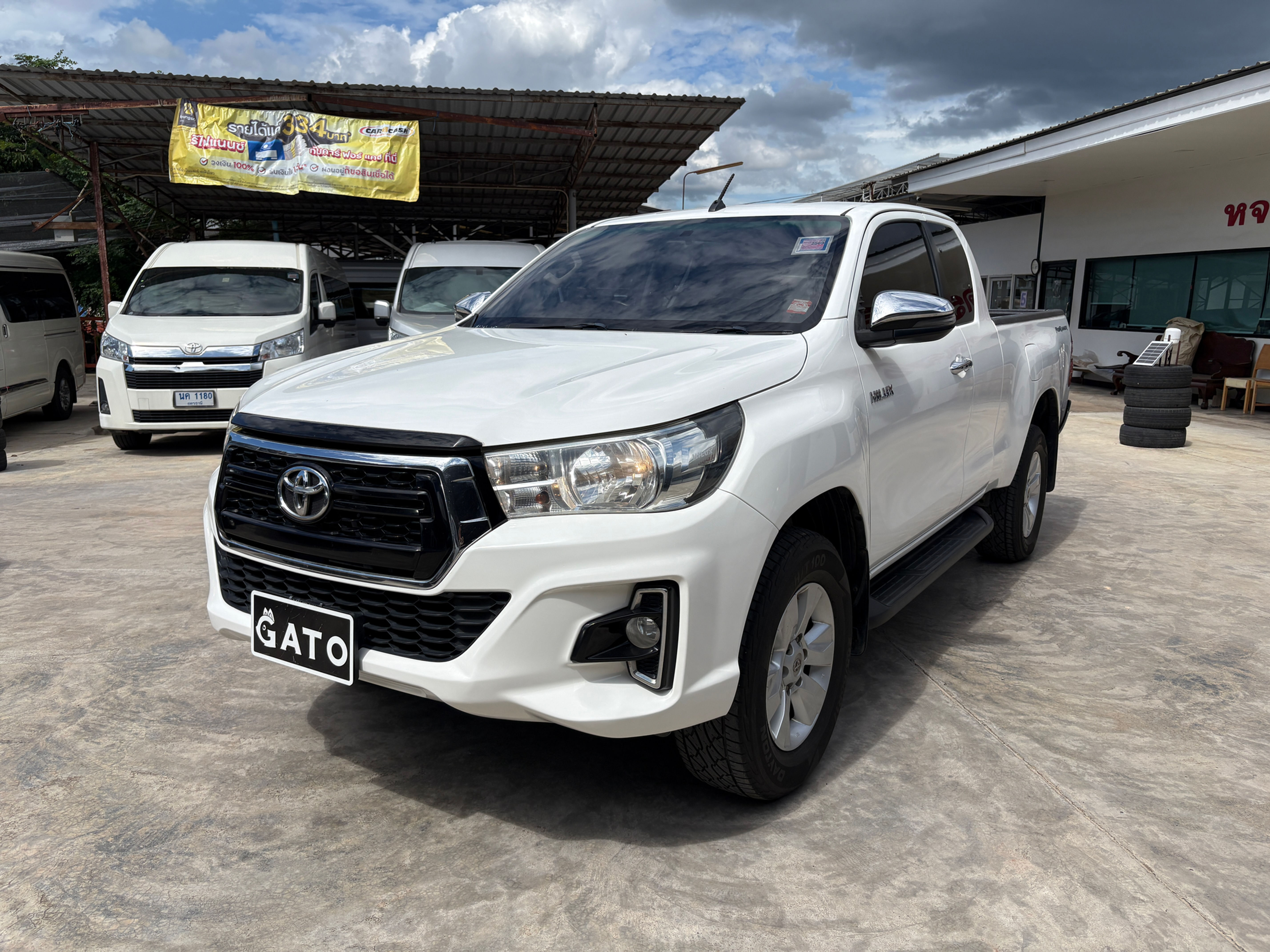 Toyota Hilux Revo 2.4 E CAB Preruner / Auto 2019 (A1067)