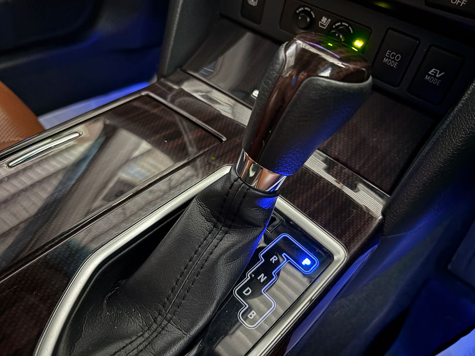 Thumbnail: Toyota Camry 2.5 Hybrid Premium / Auto 2018 (A1083)