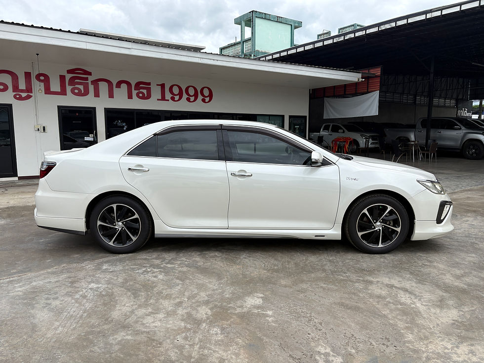 Thumbnail: Toyota Camry 2.0 G / Auto 2016 (A1084)