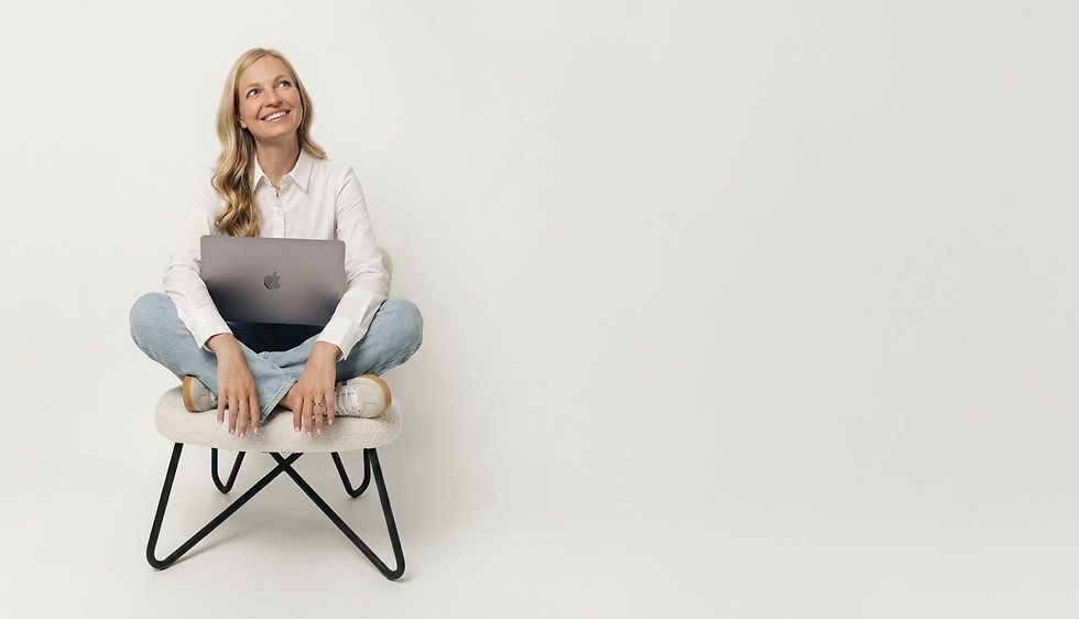 sara.dieDesignerin.jpg