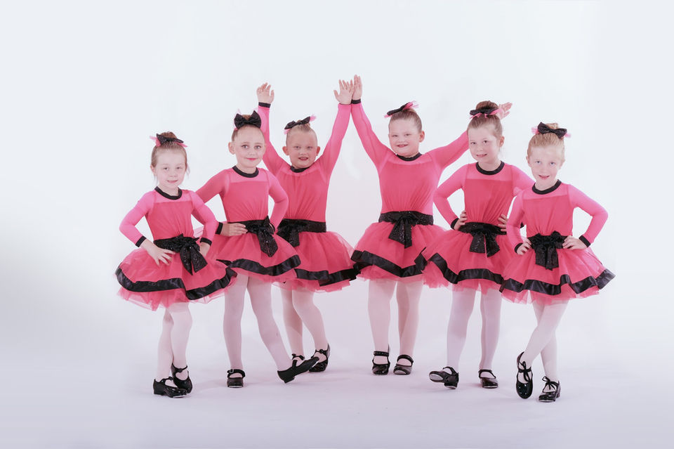 DANCE BACKGROUND 25.jpg