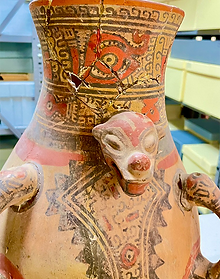 jaguar vase.png