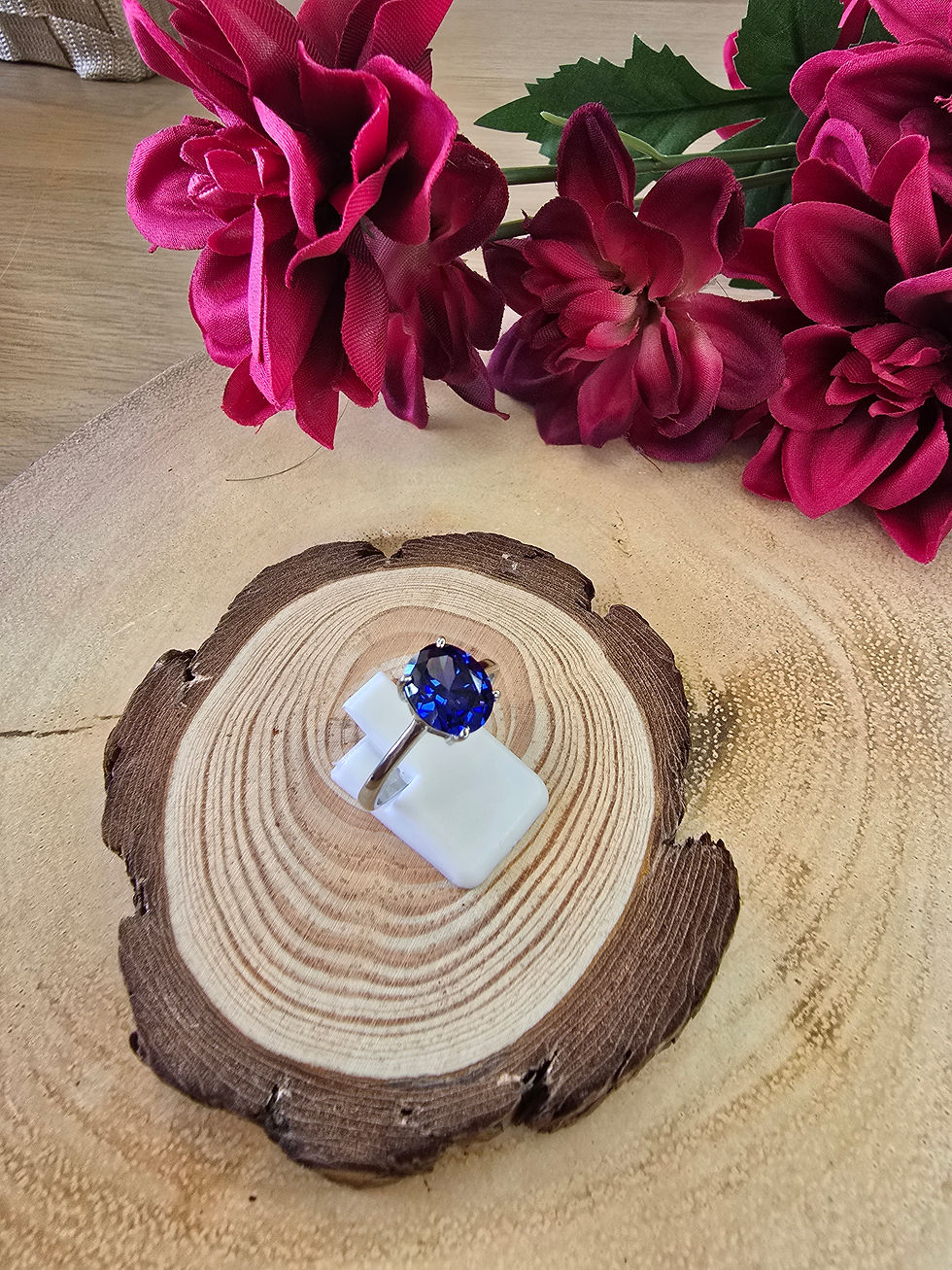 Thumbnail: Simulated Tanzanite Sterling Silver Ring - 2.8g - UK R