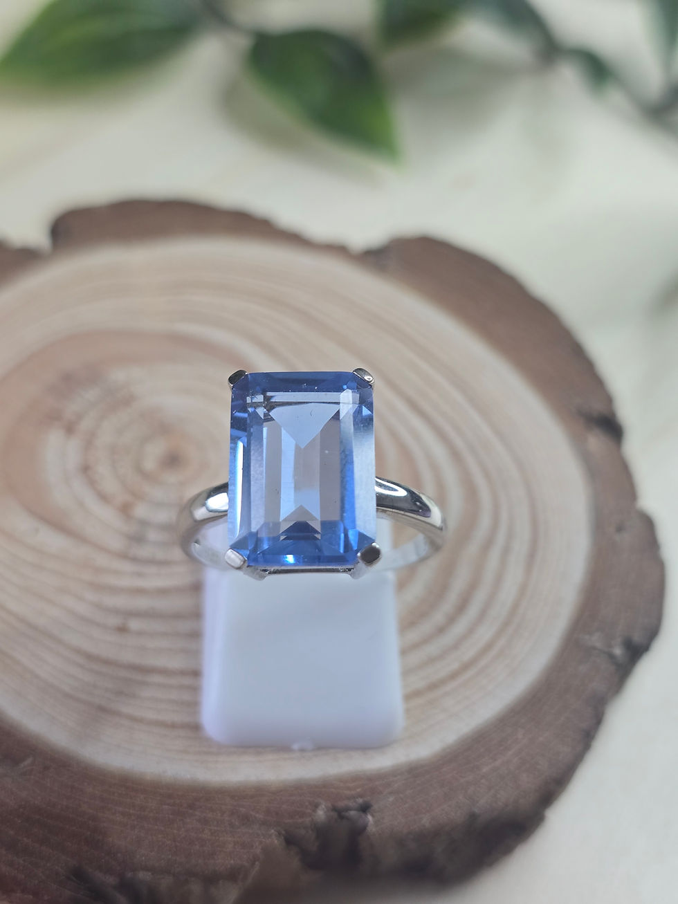 Thumbnail: Simulated Blue Quartz Sterling Silver Ring - 3.7g - UK P