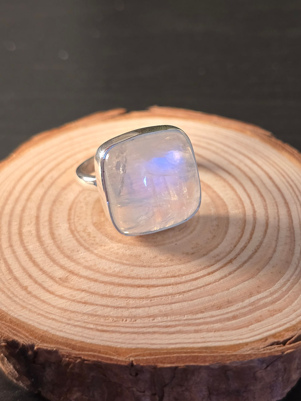 Thumbnail: Blue Moonstone Sterling Silver Ring - 7.0g - UK M