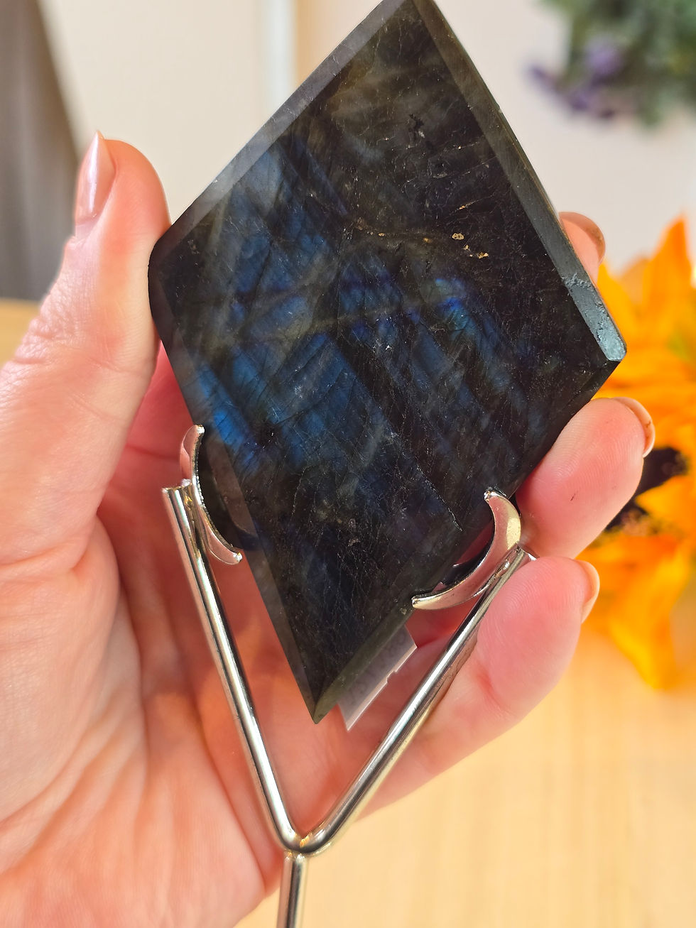 Thumbnail: Labradorite Diamond on Stand - 176g - 28 x 7cm