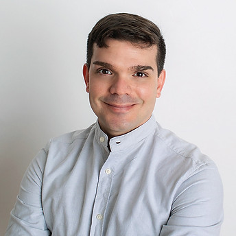 Luis Headshot.jpeg