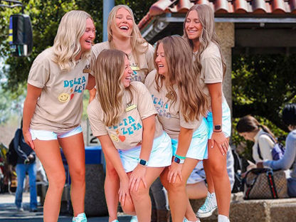 Group of LSU Sorority Girls Mistaken For Tourist Group
