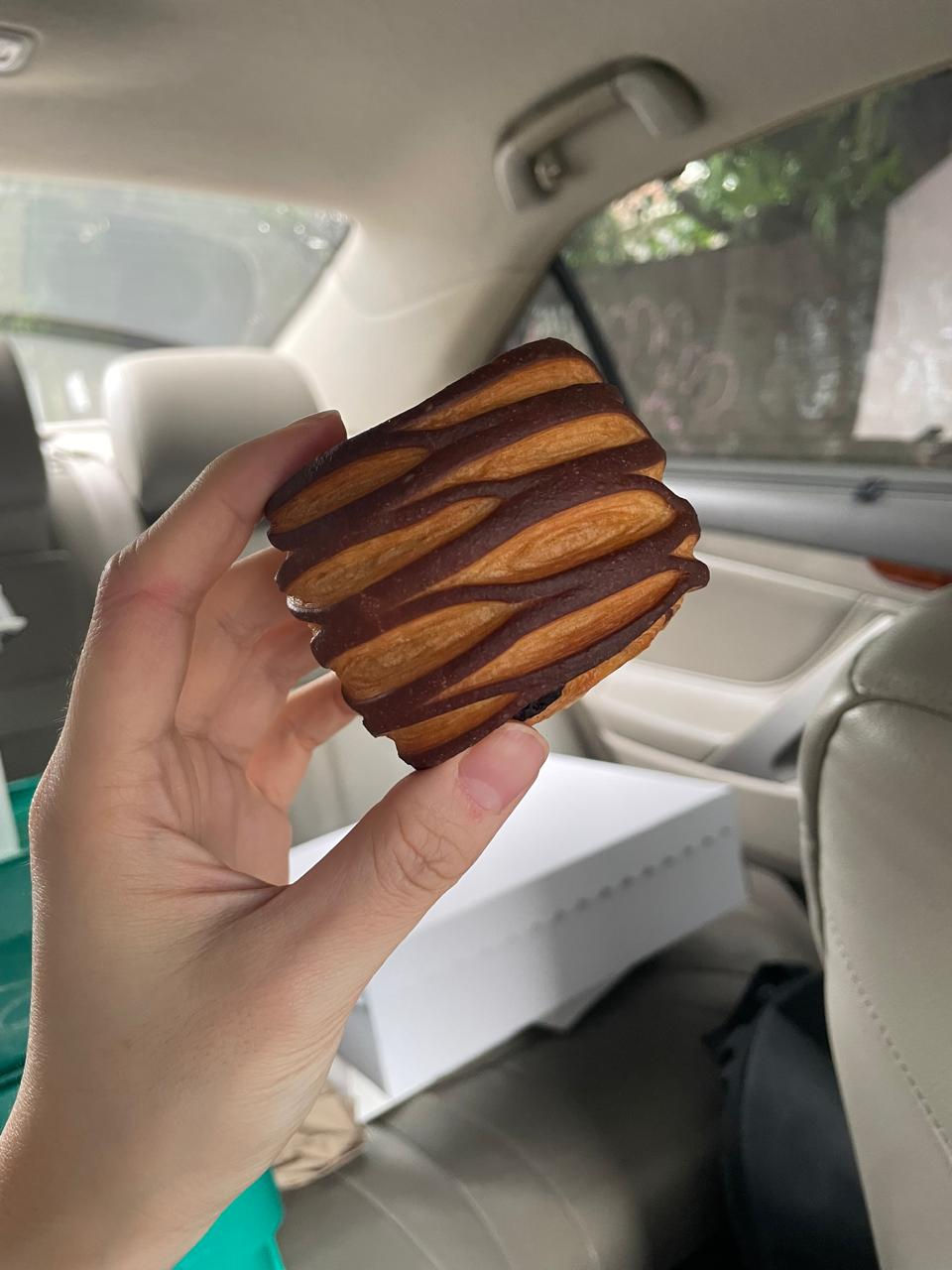Thumbnail: Frozen Mini Pain au Chocolat [Premium, 18g]