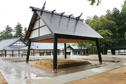 日馬富士で有名な伊勢ヶ濱部屋の力士たちが稽古の訪れる