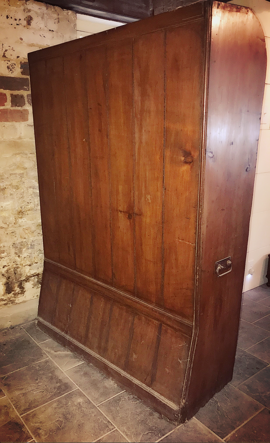 Thumbnail: 1800s English High Back Tavern Settle Bench