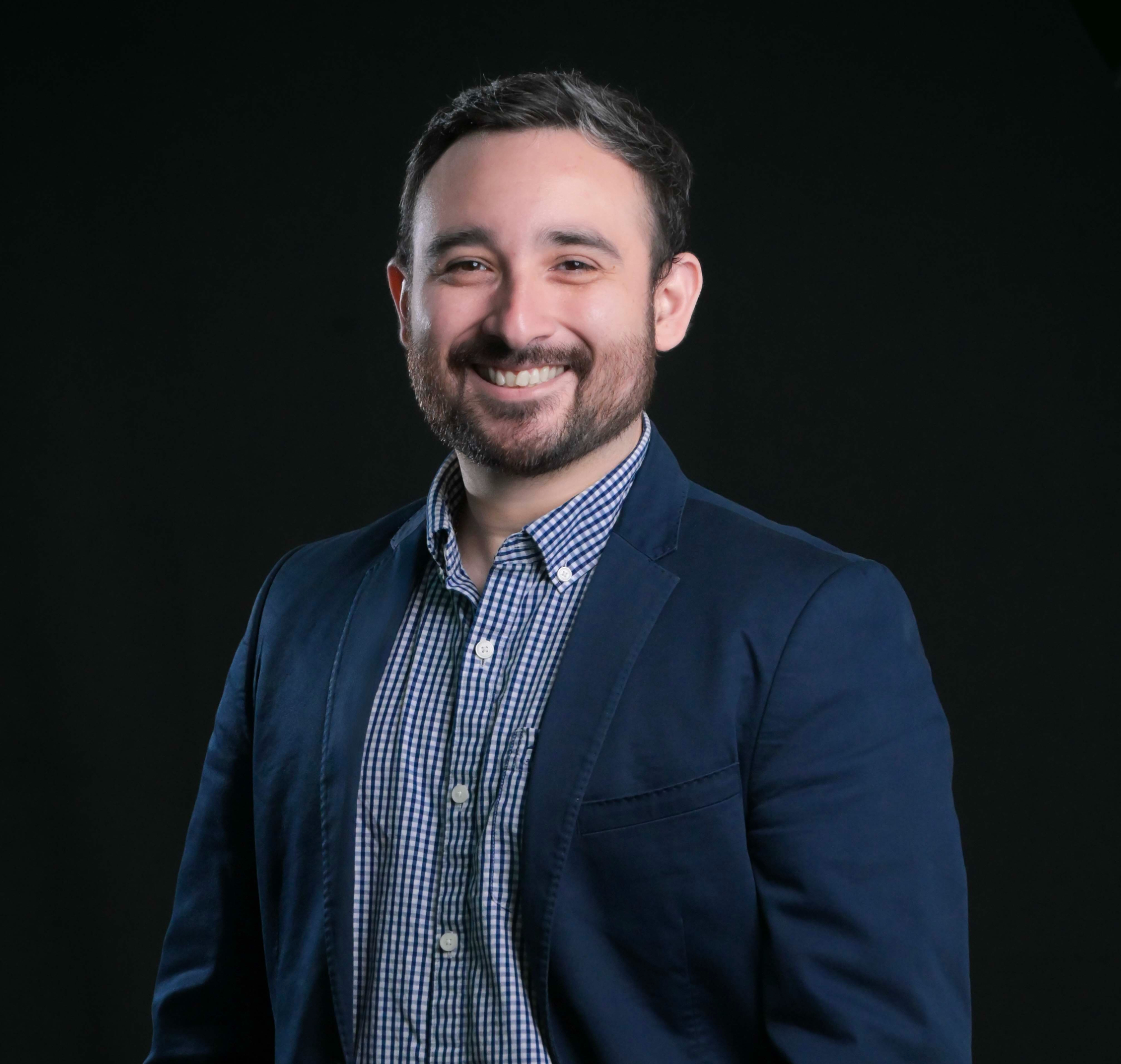 Writer: Dr. Edgar Luna Villanueva