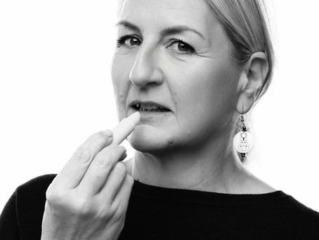 DEUX INGRÉDIENTS. L'ESSENTIEL POUR LES LÈVRES