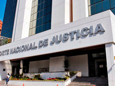 PRORROGACIÓN EX LEGE EN EL CASO DE LOS JUECES DE LA CORTE NACIONAL DE JUSTICIA (CNJ). NO EXISTE LAGUNA NORMATIVA, SINO FALTA DE ACTUACIÓN DEL CONSEJO DE LA JUDICATURA (CJ)