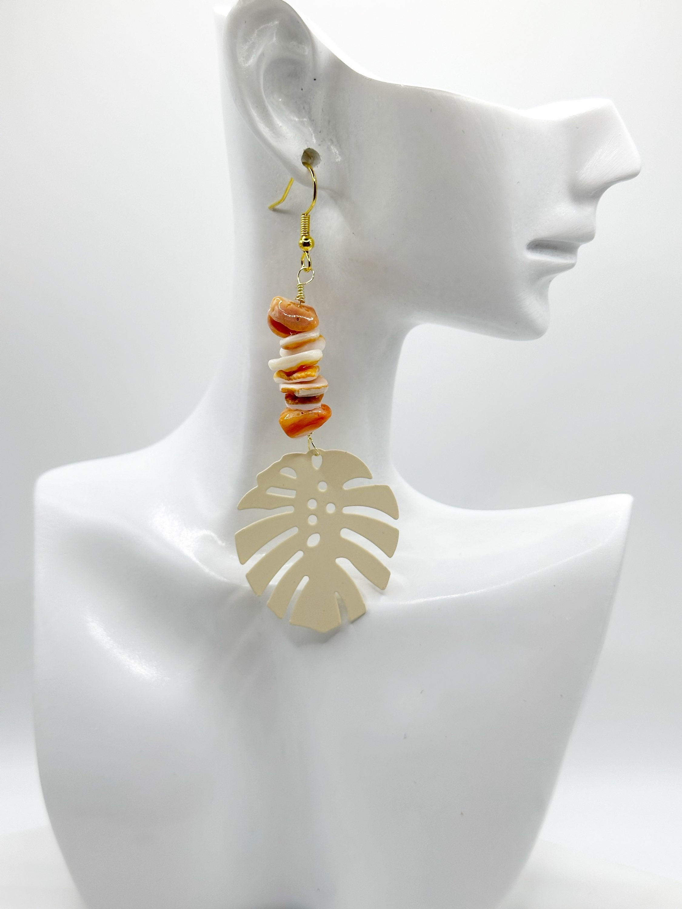 Spondylus with Monstera Earring
