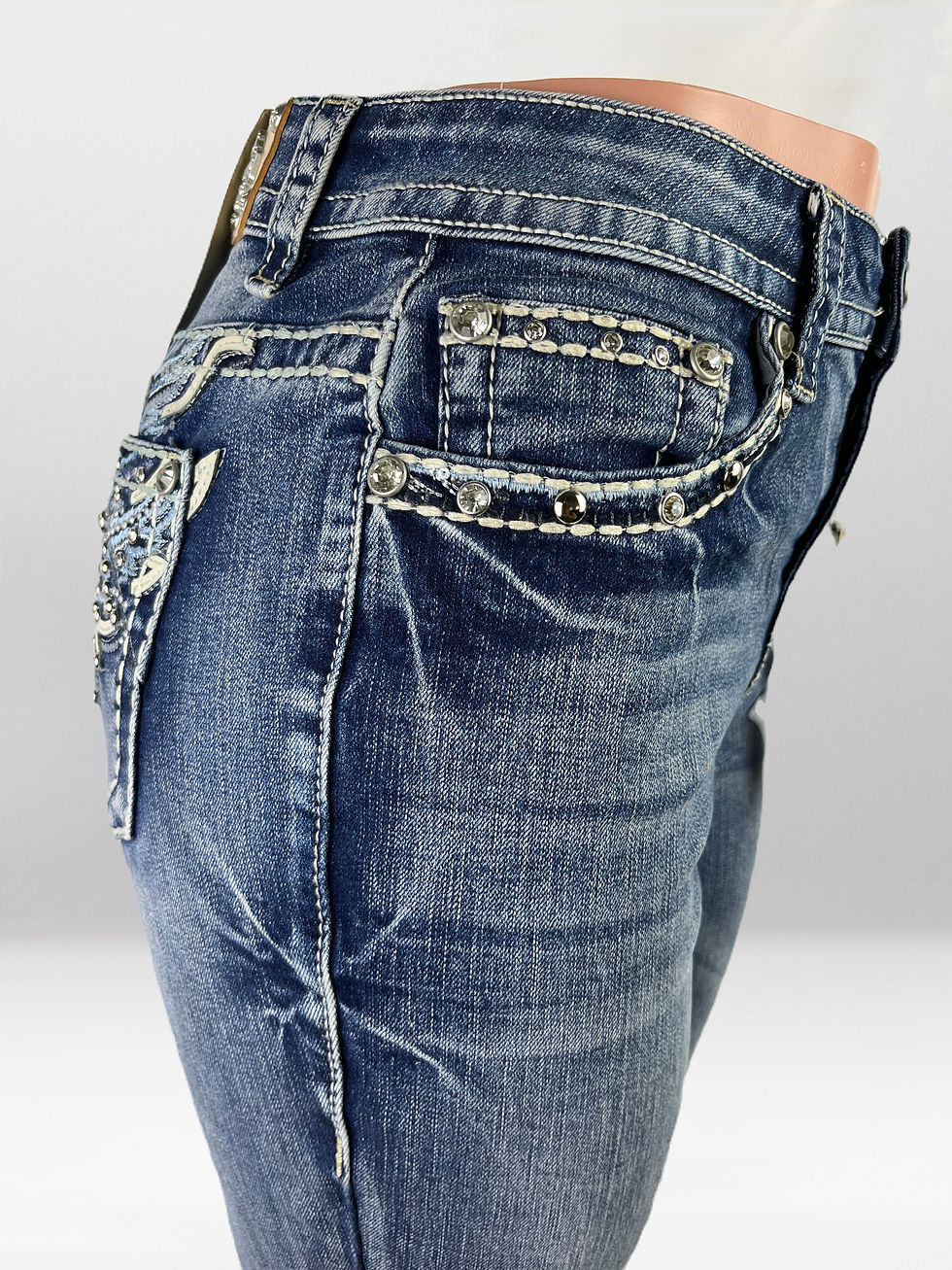 Thumbnail: Sexy Couture Blue Wing w/Rhinetstones-Size 9