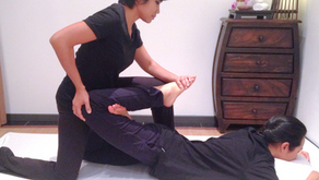Le bien fait de massage thaï traditionnel