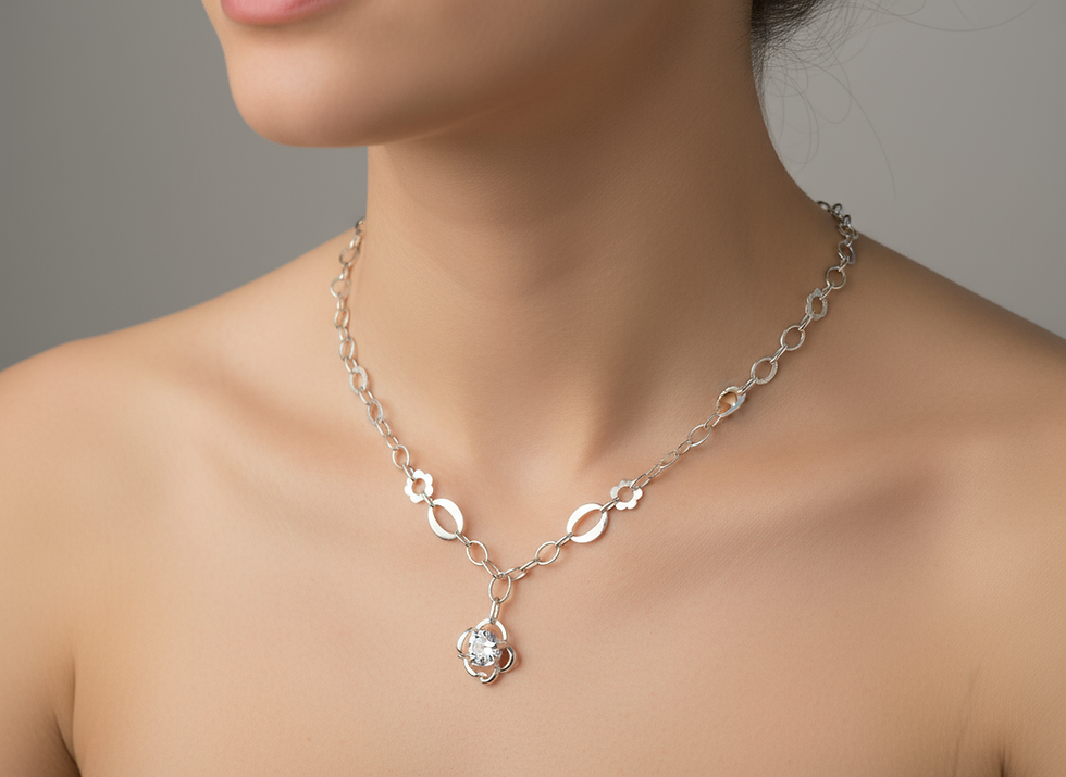 Миниатюра: Сребърно колие „Белла Роза“ – роза с бял цирконий 8 мм, синджир с елипсовидни елементи